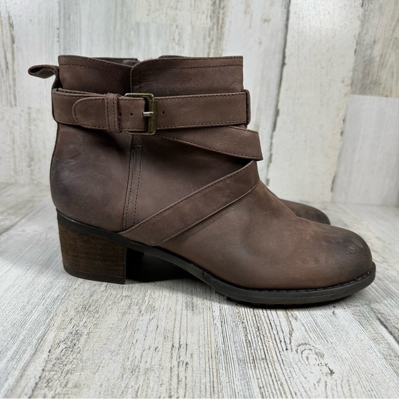 Tara M. Brown Leather Ankle Boots with Leather Straps Buckle Detail #1167 - Picture 4 of 11